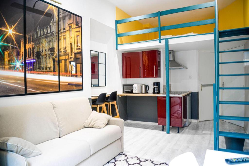 Centre/place Jaurès * Mycityhome * Mezzanine *