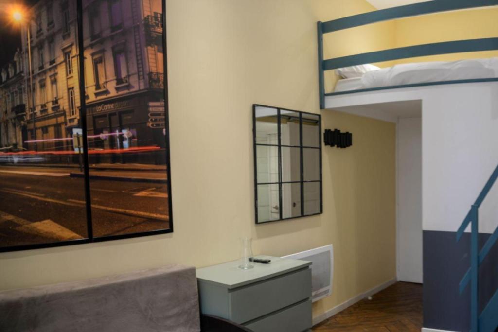 Centre/place Jaurès * Mycityhome * Mezzanine Appartement