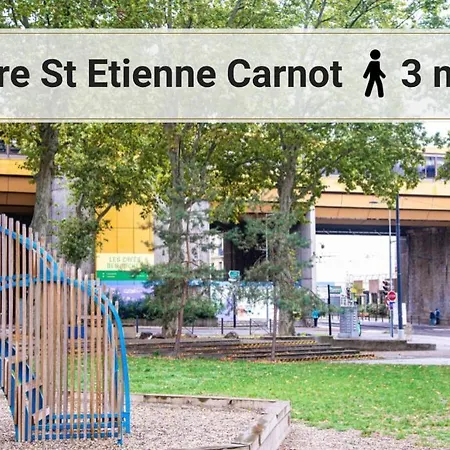 Centre/Place Jaures * Studios Mycityhome * Mezzanine Saint-Etienne  Exterior photo